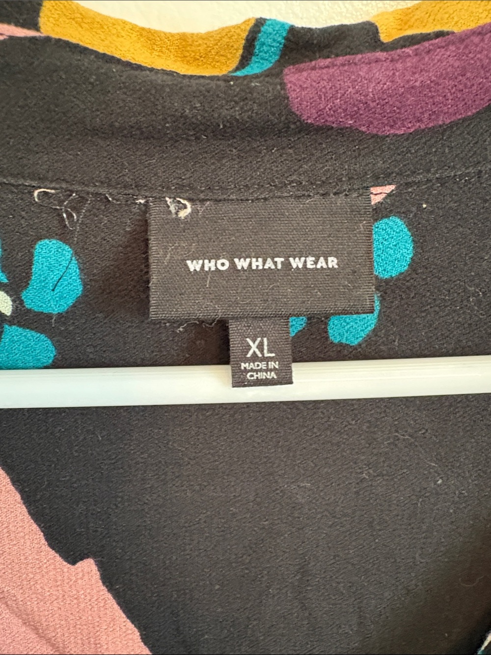 Who What Wear Black Midi Shirt Dress with Multicolor Floral Print - Picture 4 of 5